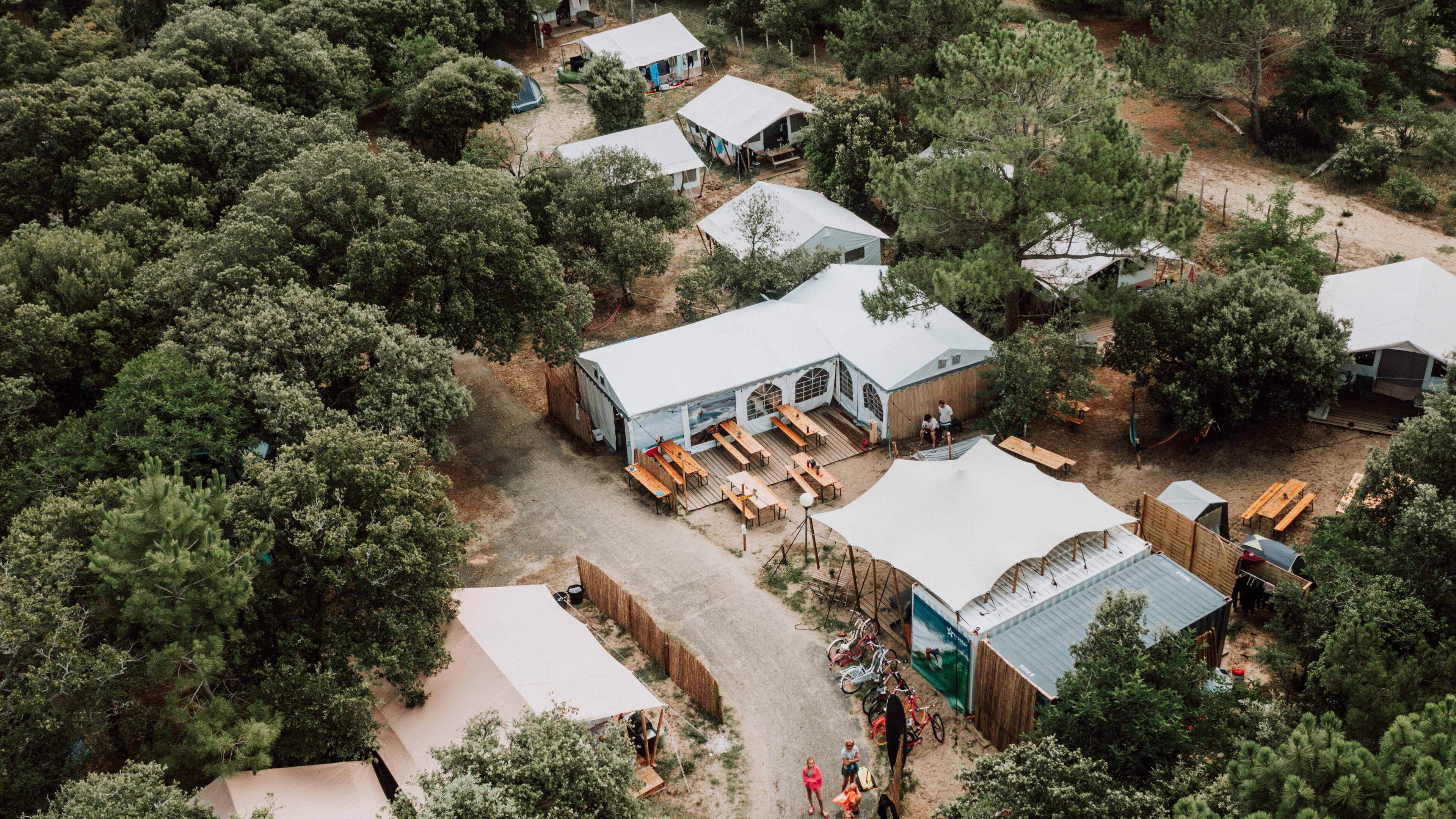 Familie surf camping frankrijk