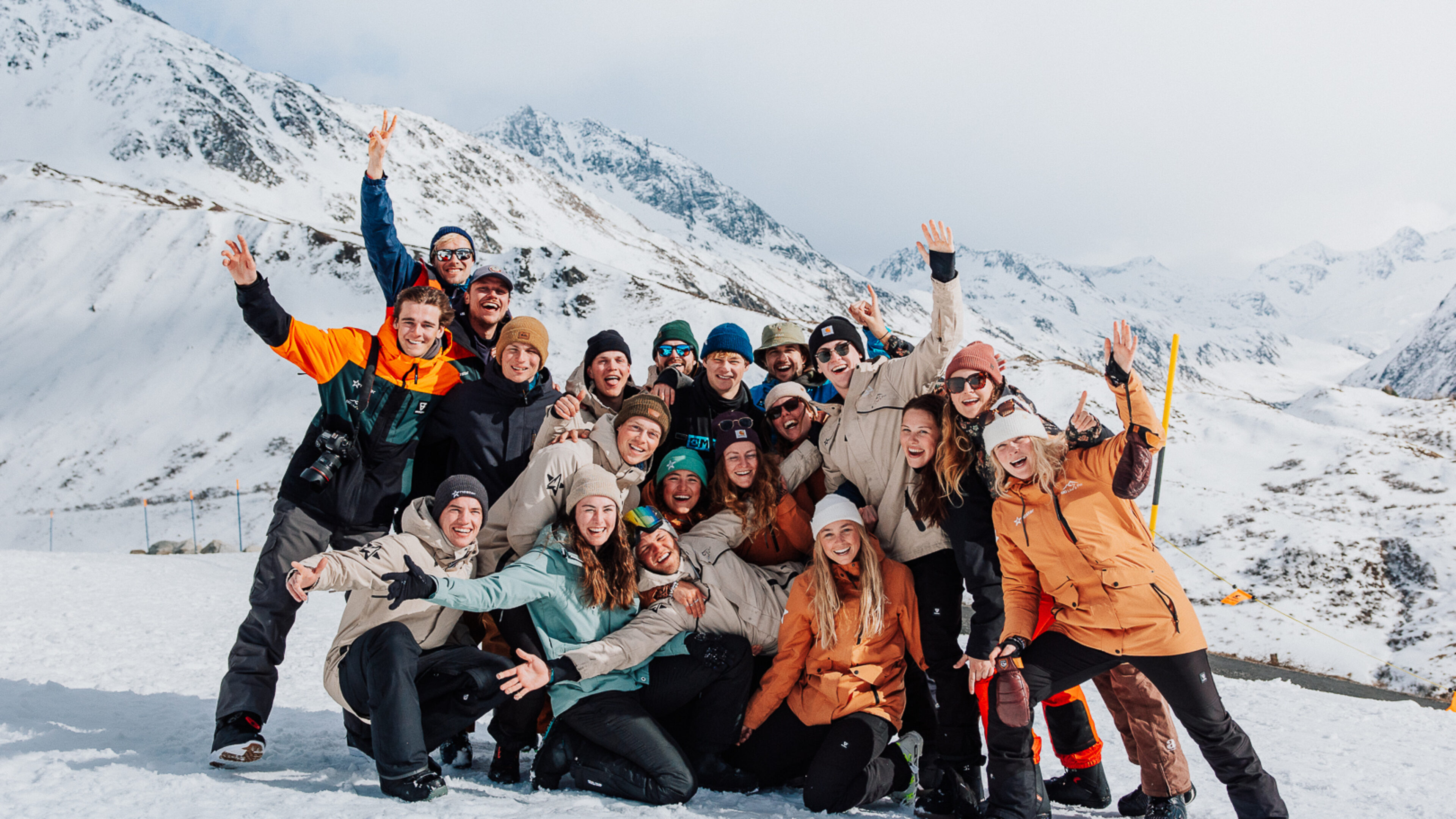 Après-ski op snowcamp in Zwitserland
